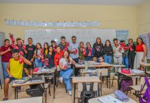 Prefeitura de Selvíria entrega ovos de Páscoa a alunos da rede municipal